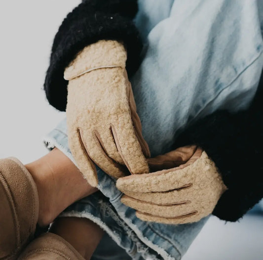 The Sherpa Gloves