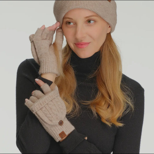 The CC Cable Knit Convertible Flip Mitten/Gloves