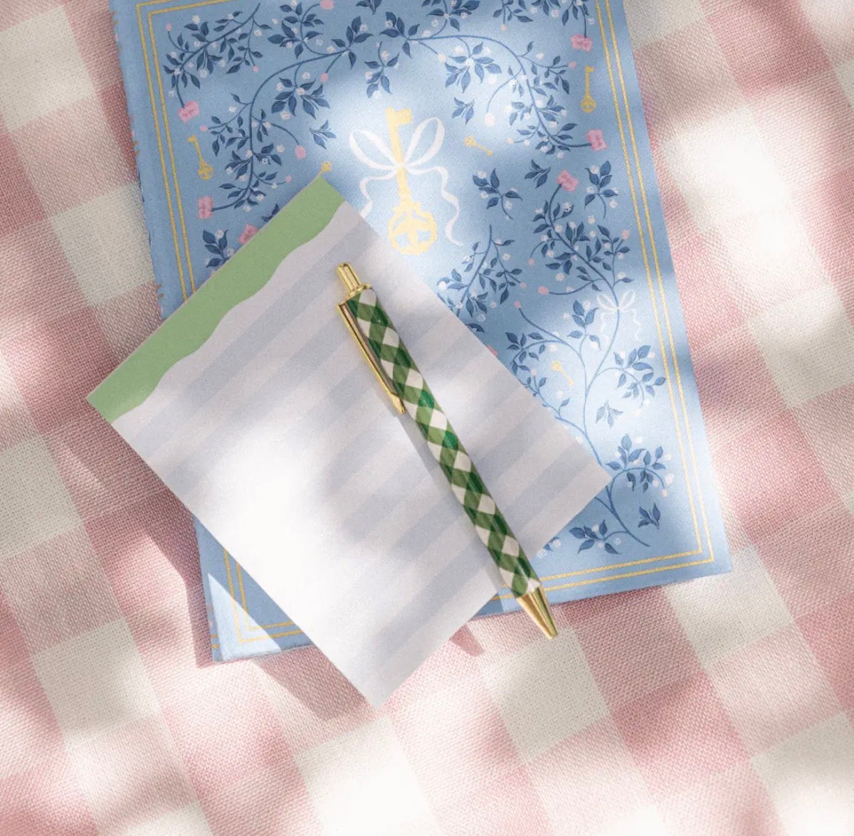 The Gingham Click Pen
